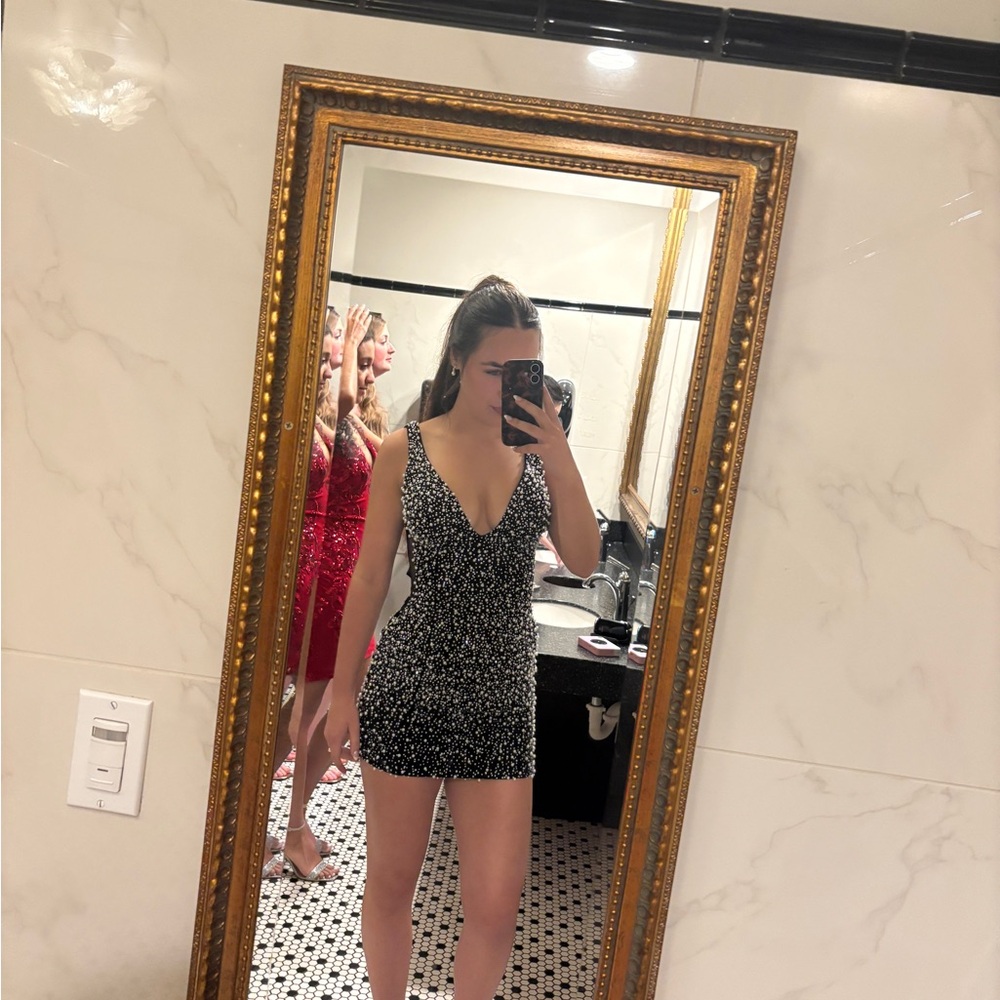 Elegant Black and White Prom Dress